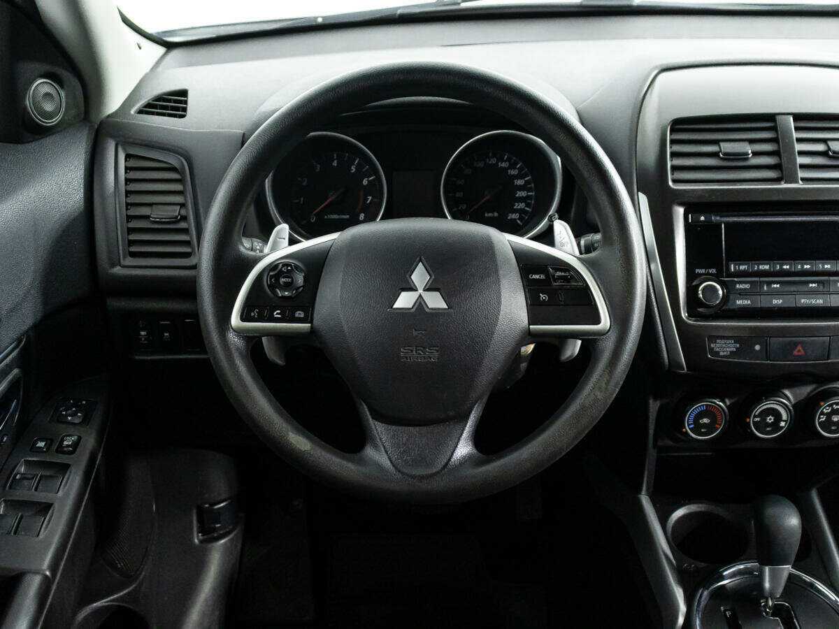 Купить Mitsubishi ASX с пробегом. Фото: #14