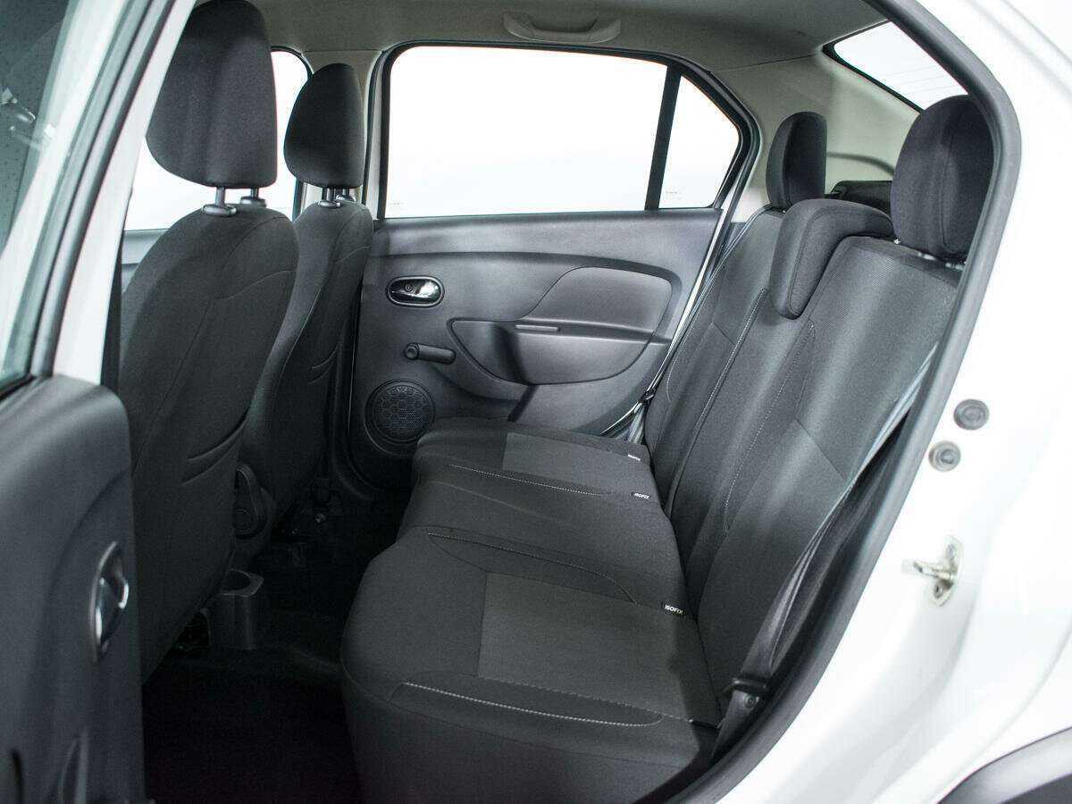 Купить Renault Logan с пробегом. Фото: #9