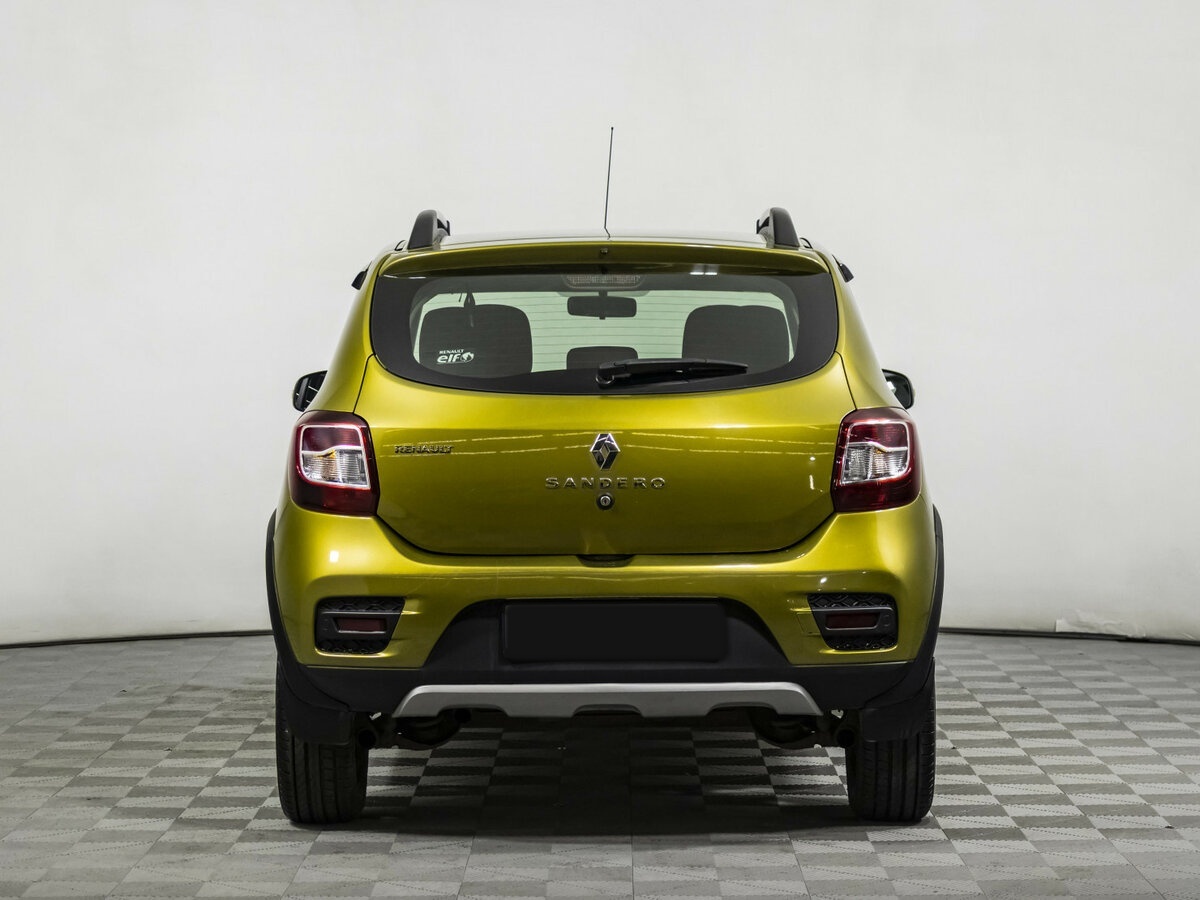 Купить Renault Sandero с пробегом. Фото: #4