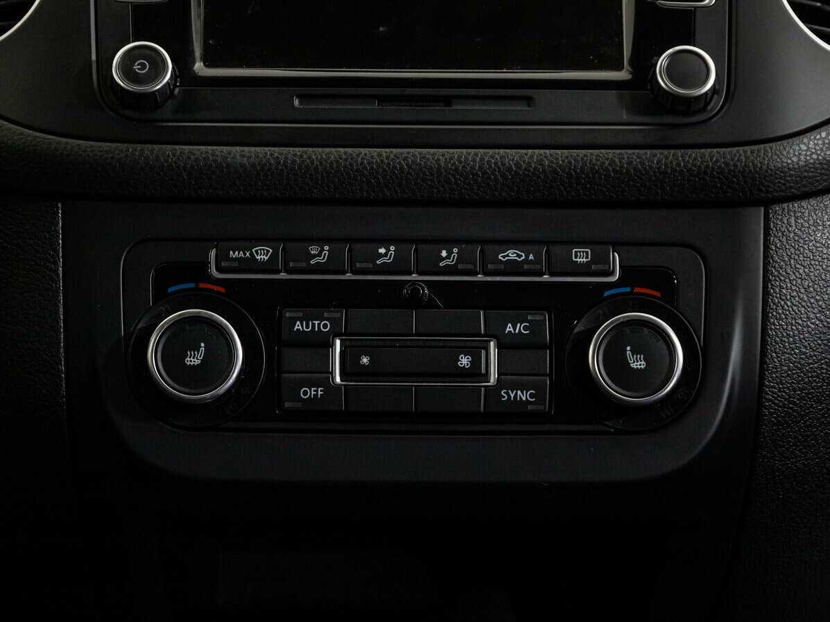 Купить Volkswagen Golf Plus с пробегом. Фото: #13