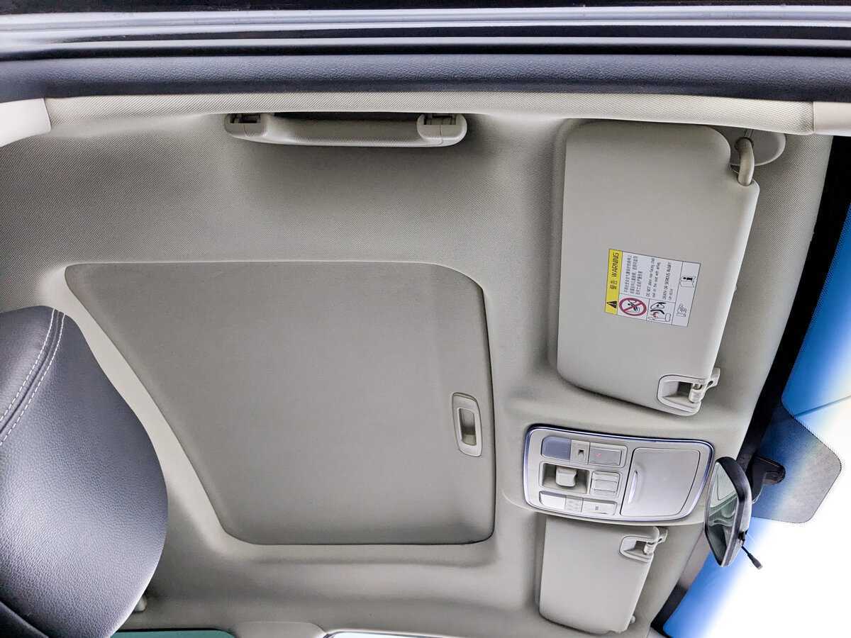 Купить Geely Emgrand X7 с пробегом. Фото: #21