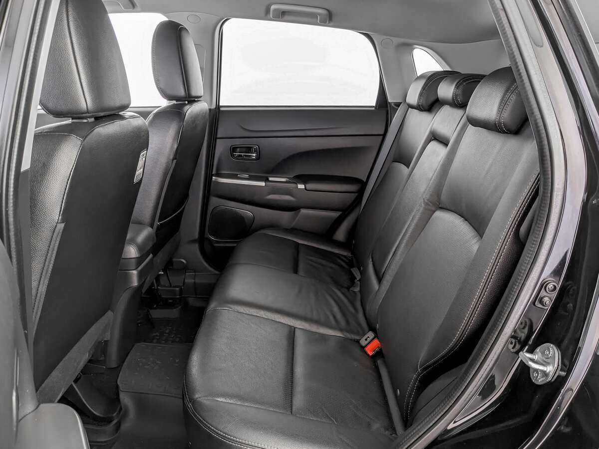 Купить Mitsubishi ASX с пробегом. Фото: #9