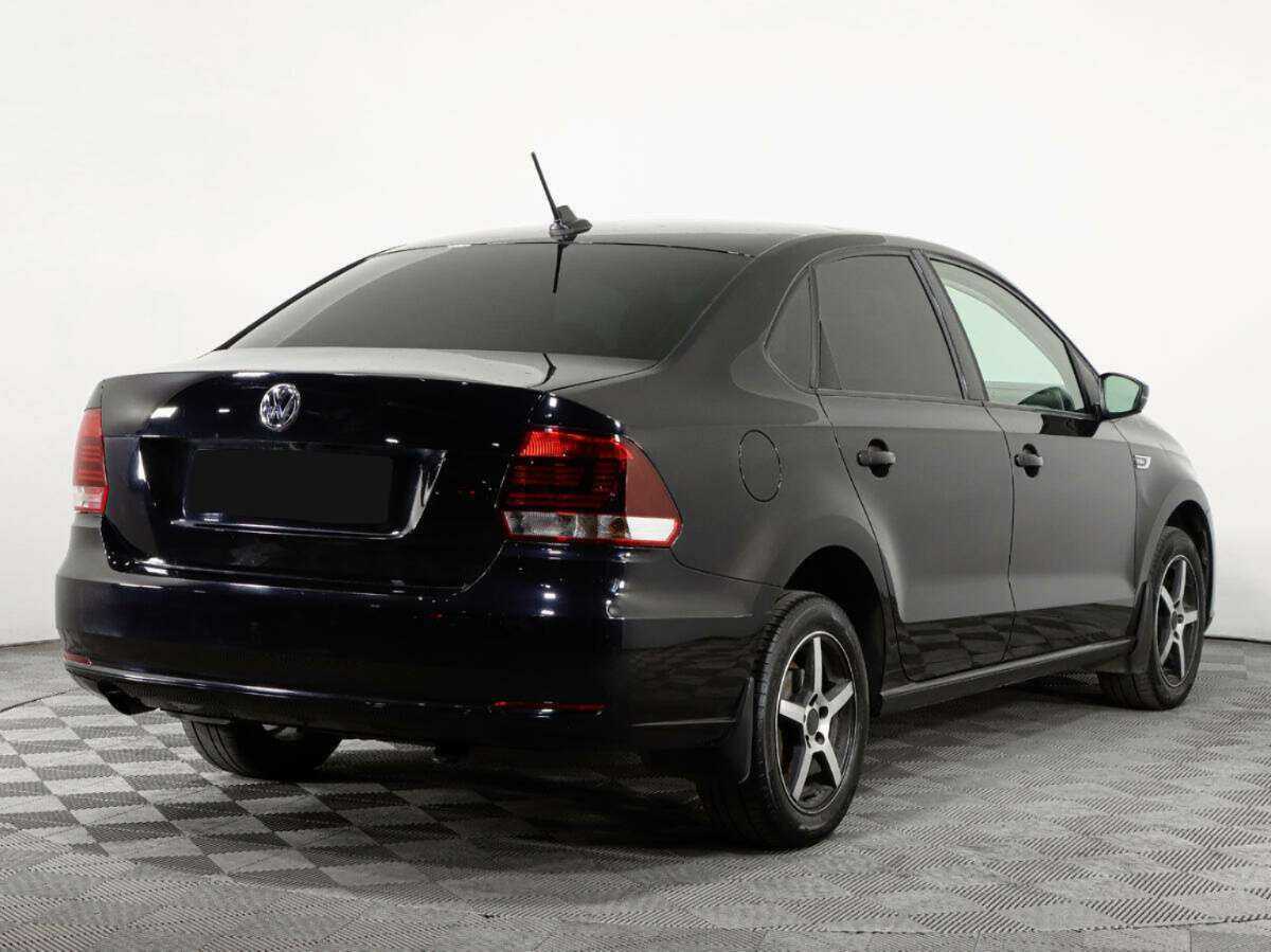 Купить Volkswagen Polo с пробегом. Фото: #4