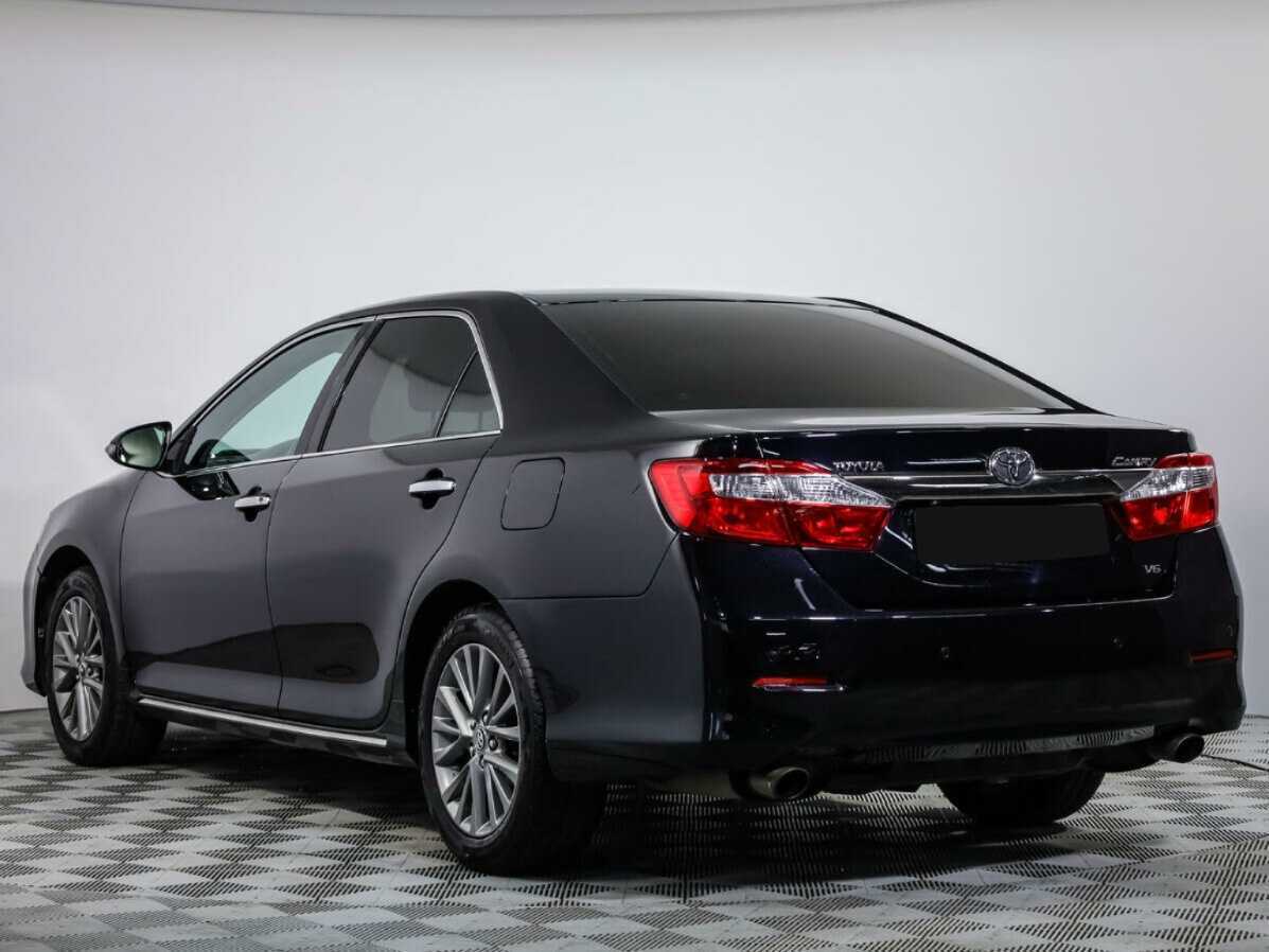Купить Toyota Camry с пробегом. Фото: #5