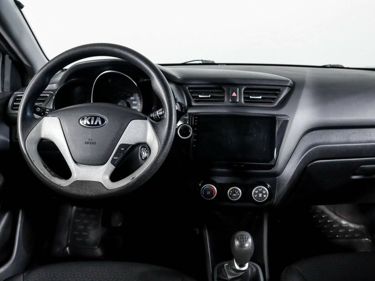 Купить Kia Rio с пробегом. Фото: #8