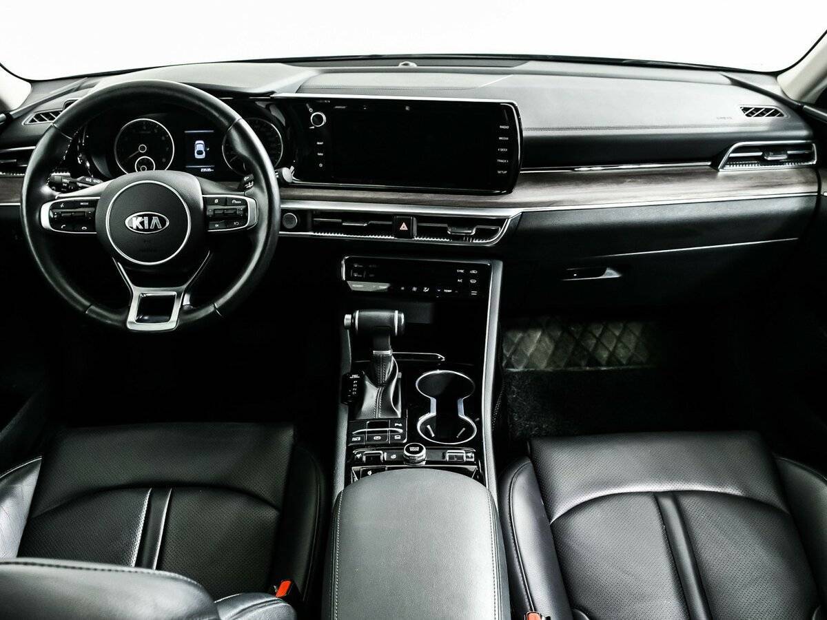 Купить Kia K5 с пробегом. Фото: #10