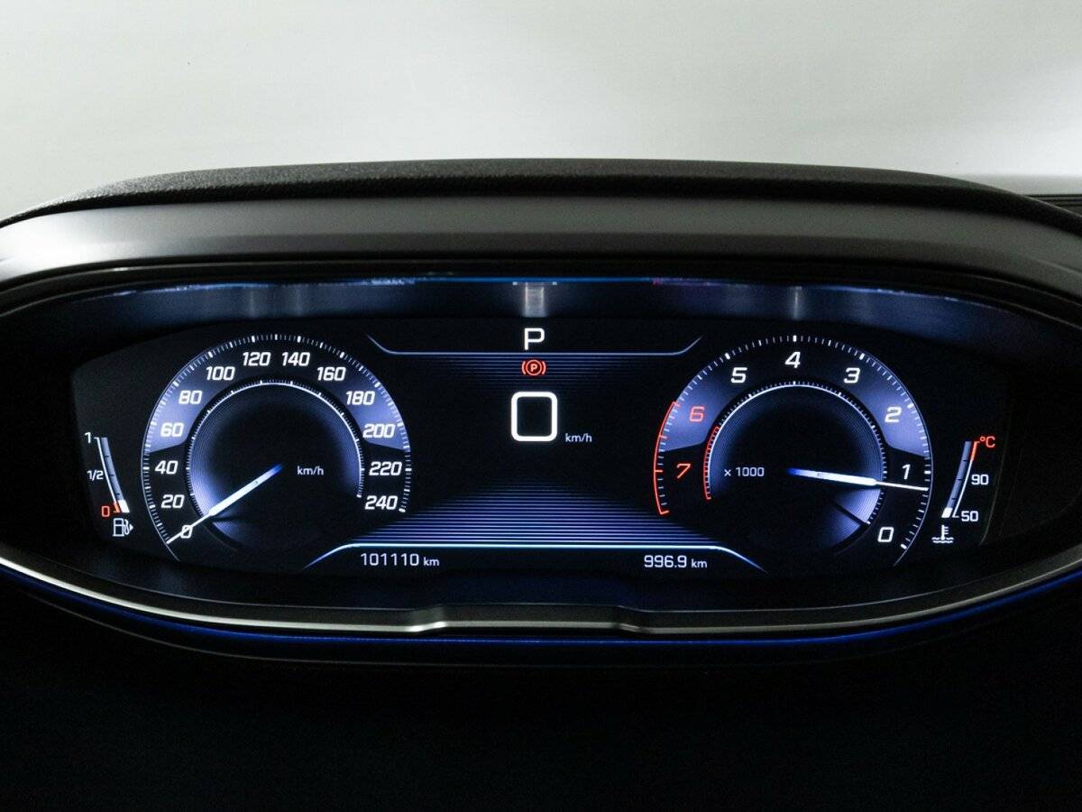 Купить Peugeot 3008 с пробегом. Фото: #11