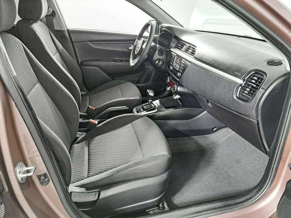 Купить Kia Rio с пробегом. Фото: #10