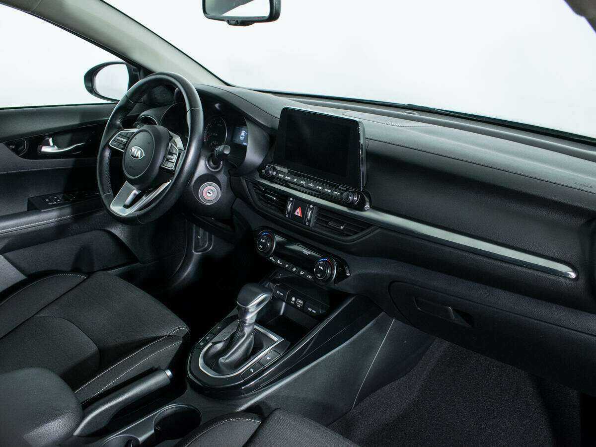 Купить Kia Cerato с пробегом. Фото: #6