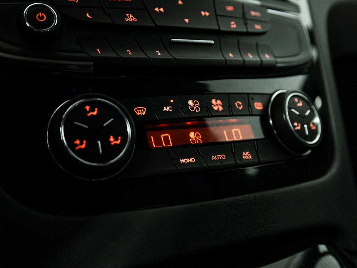 Купить Peugeot 508 с пробегом. Фото: #13