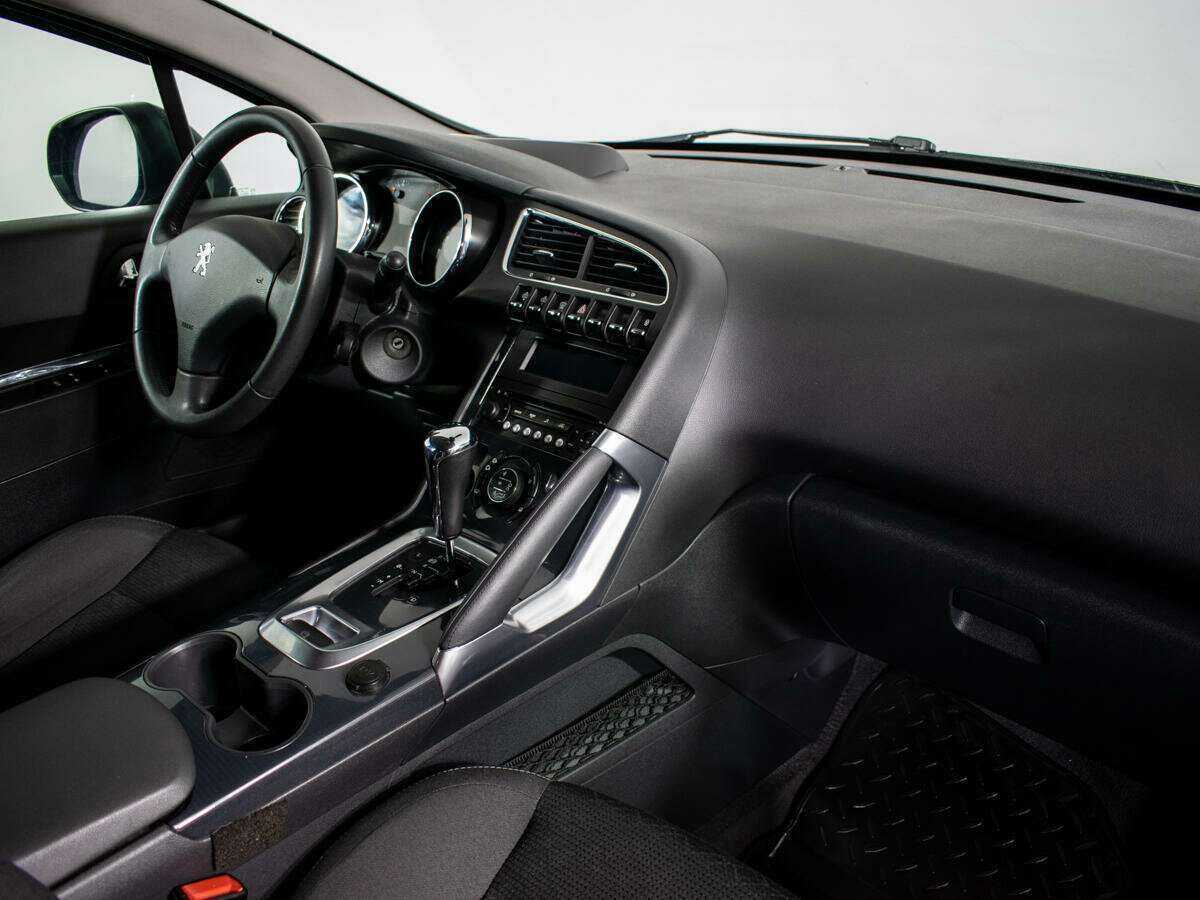 Купить Peugeot 3008 с пробегом. Фото: #8