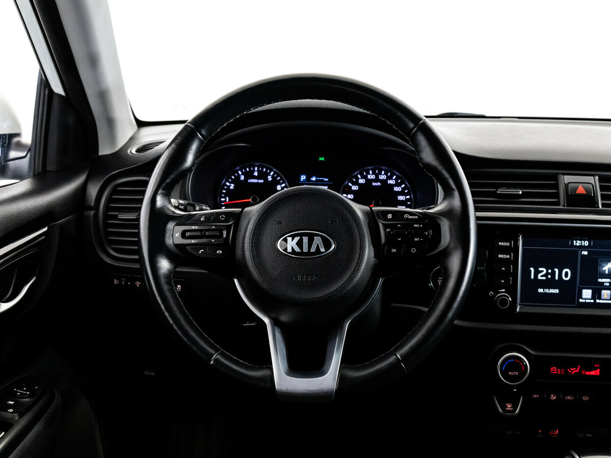 Купить Kia Rio с пробегом. Фото: #8