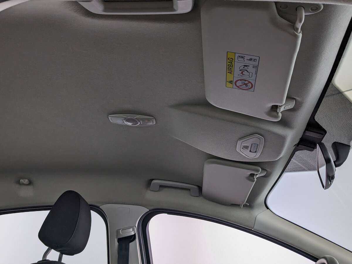 Купить Ford Focus с пробегом. Фото: #18