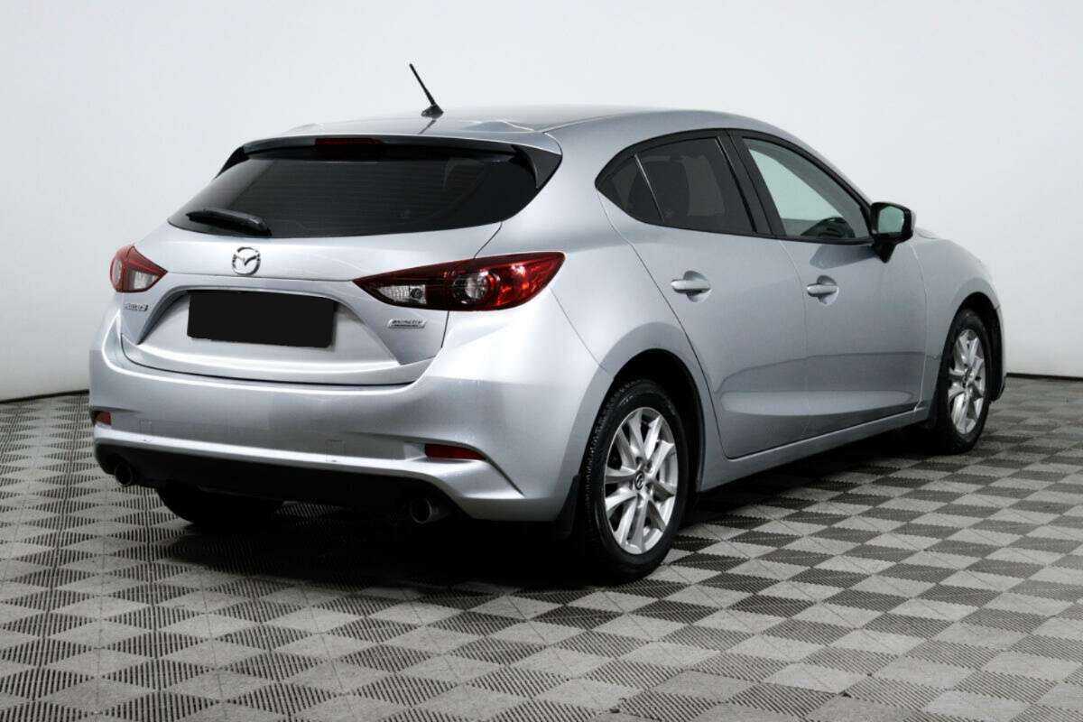 Купить Mazda 3 с пробегом. Фото: #4