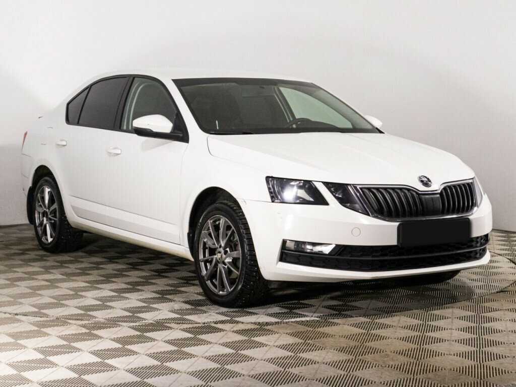 Купить Skoda Octavia с пробегом. Фото: #2