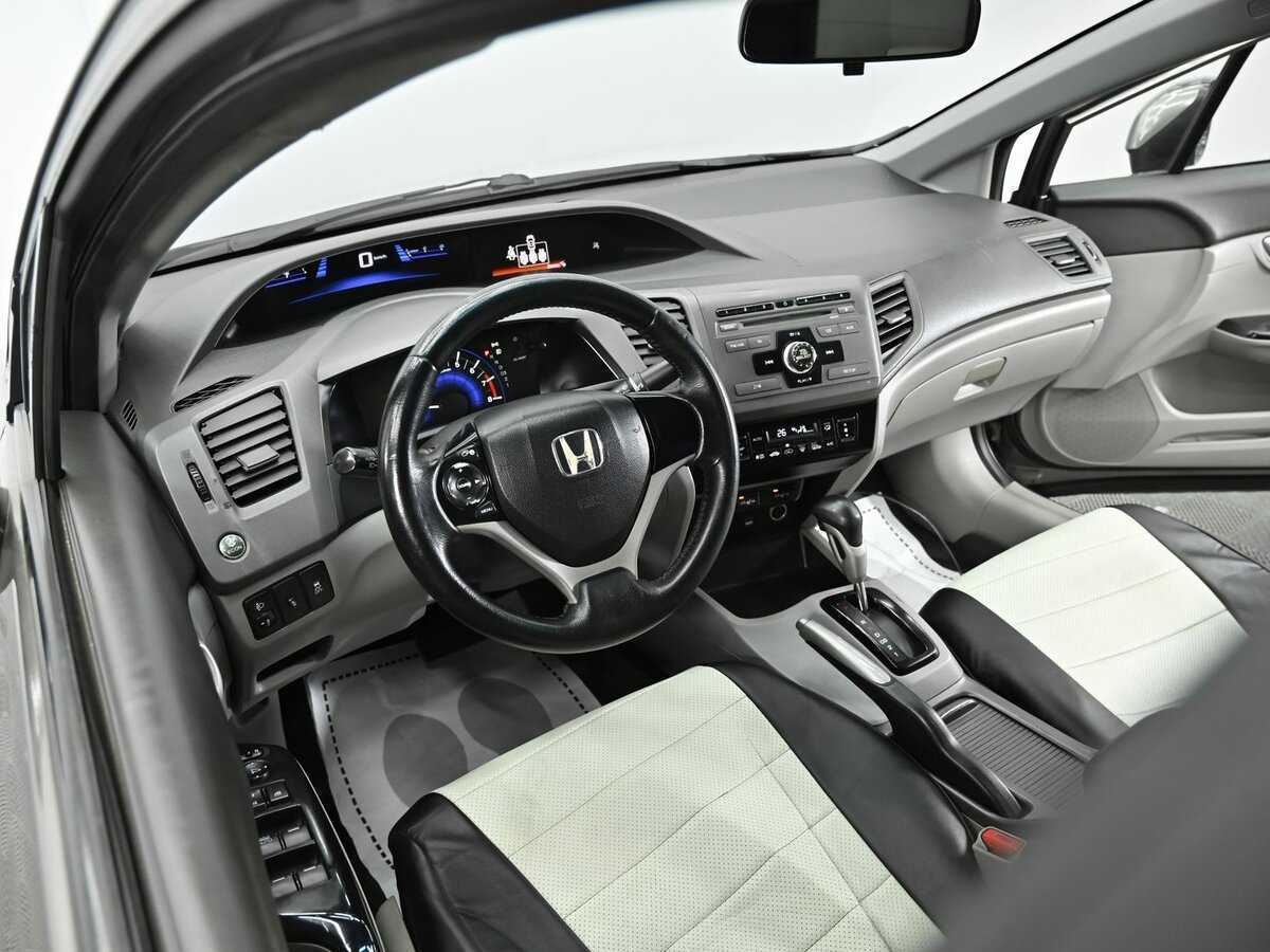 Купить Honda Civic с пробегом. Фото: #9