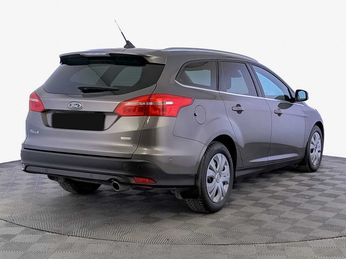 Купить Ford Focus с пробегом. Фото: #4