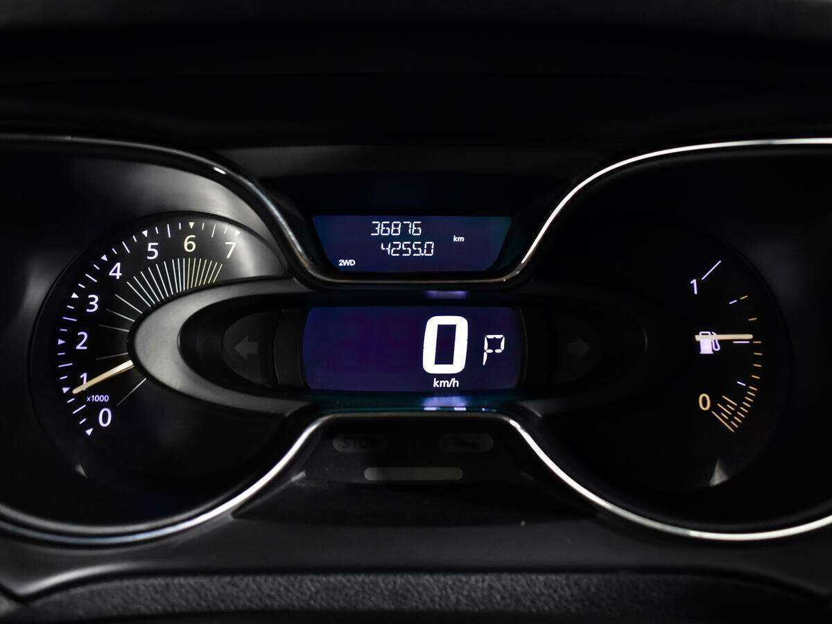 Купить Renault Kaptur с пробегом. Фото: #10