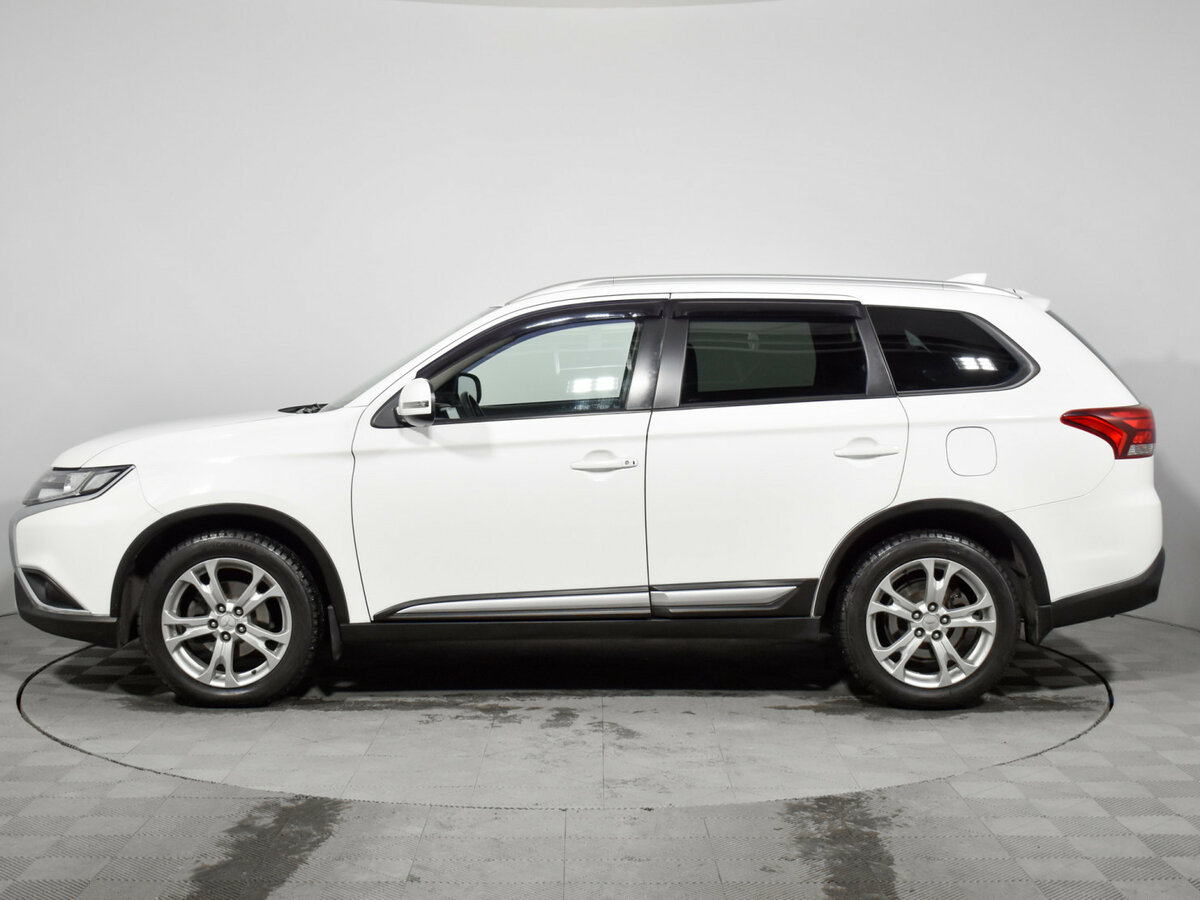 Купить Mitsubishi Outlander с пробегом. Фото: #7