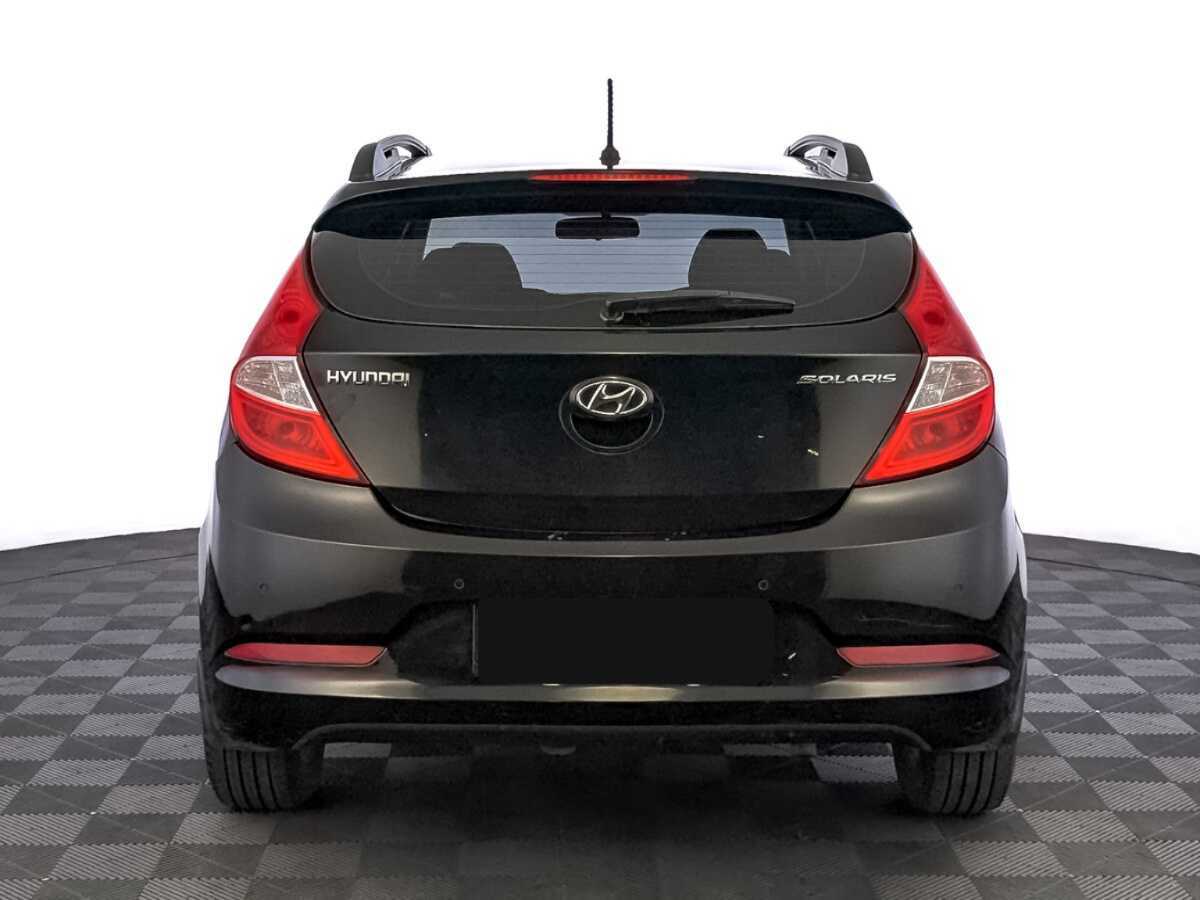 Купить Hyundai Solaris с пробегом. Фото: #5