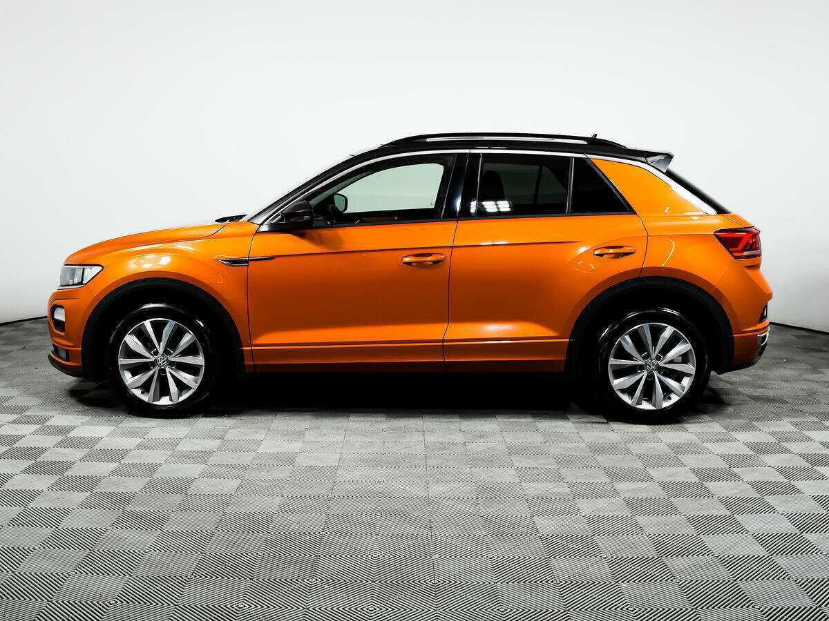 Купить Volkswagen T-Roc с пробегом. Фото: #7