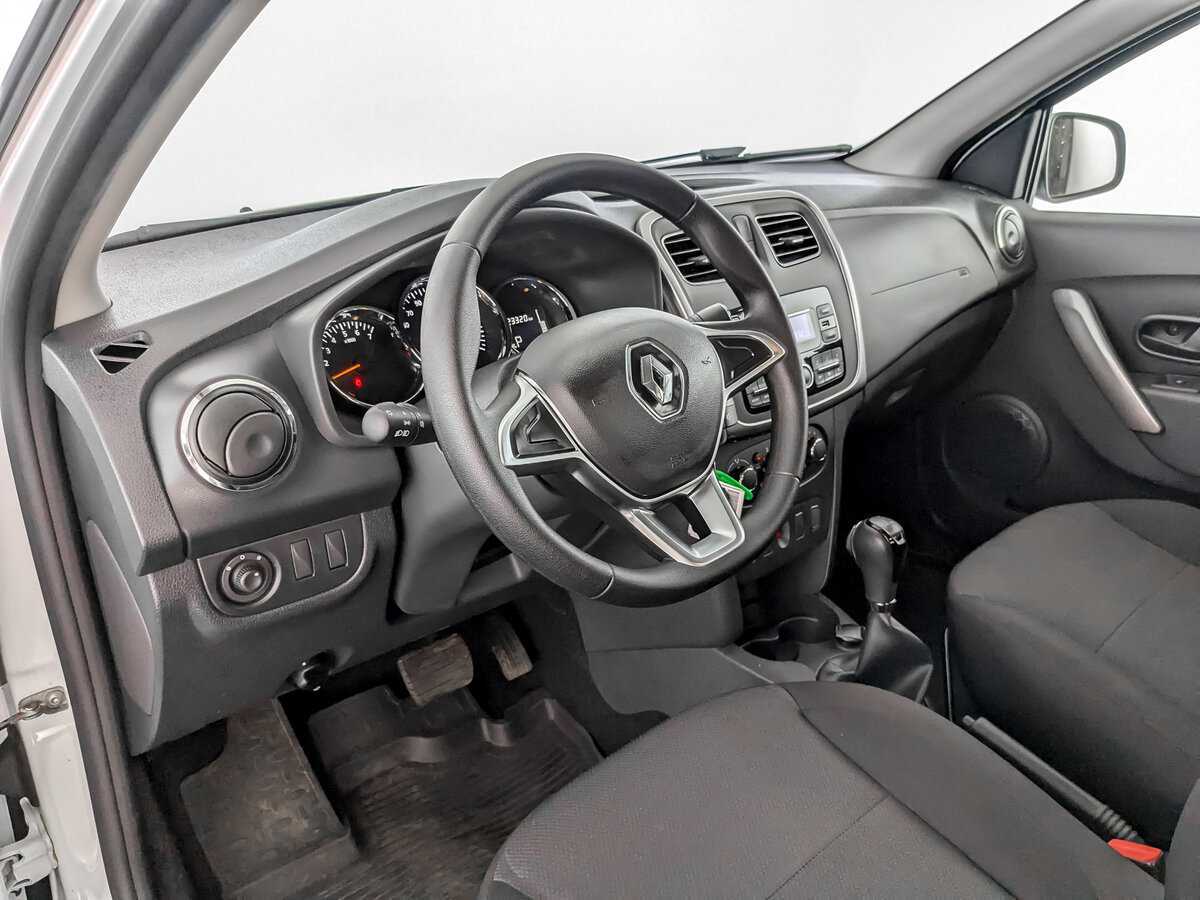 Купить Renault Logan с пробегом. Фото: #13