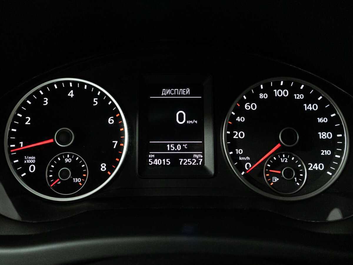 Купить Volkswagen Tiguan с пробегом. Фото: #11