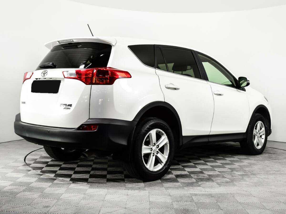 Купить Toyota RAV4 с пробегом. Фото: #4