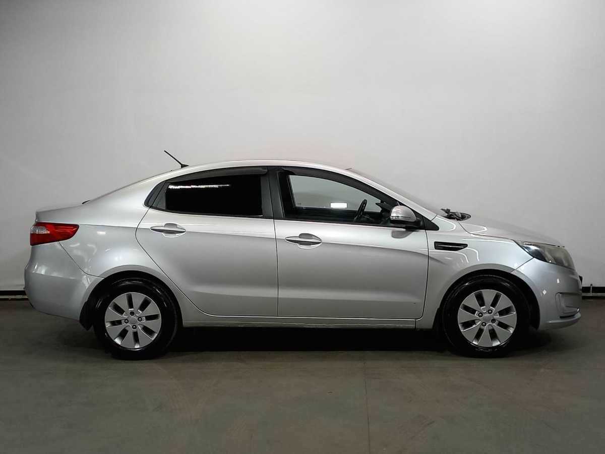 Купить Kia Rio с пробегом. Фото: #3