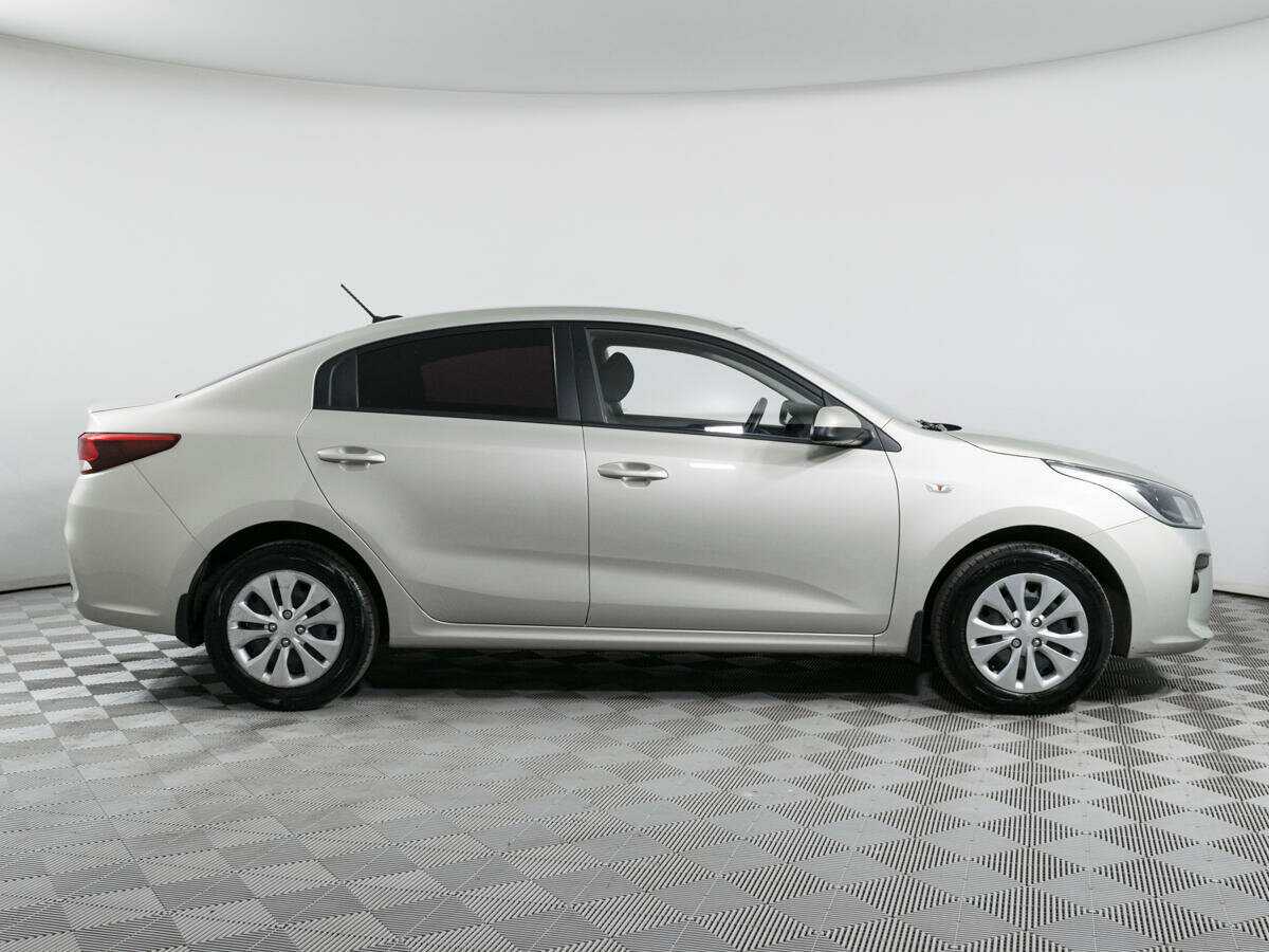 Купить Kia Rio с пробегом. Фото: #3