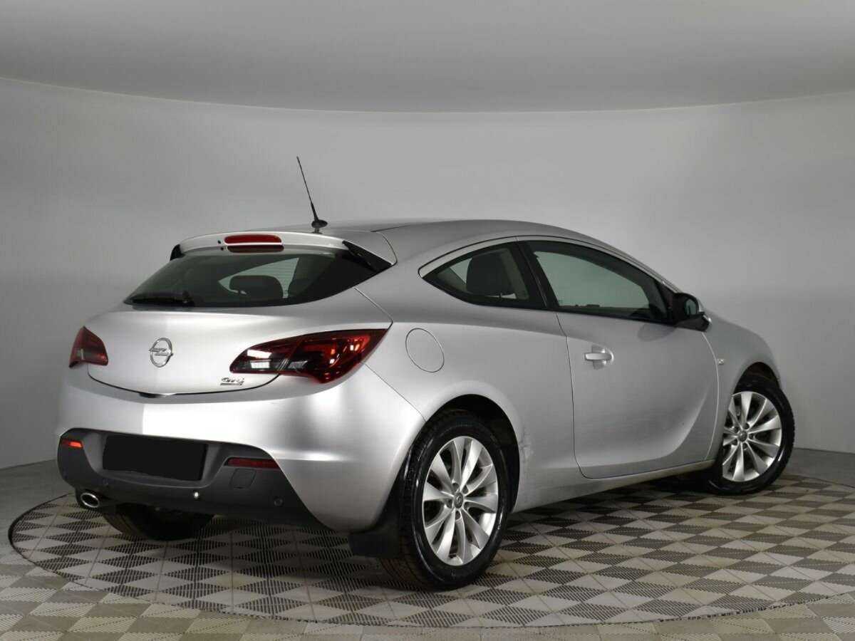 Купить Opel Astra с пробегом. Фото: #1