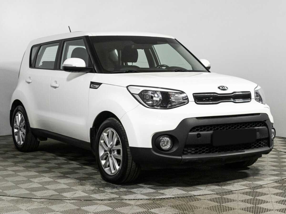 Купить Kia Soul с пробегом. Фото: #2
