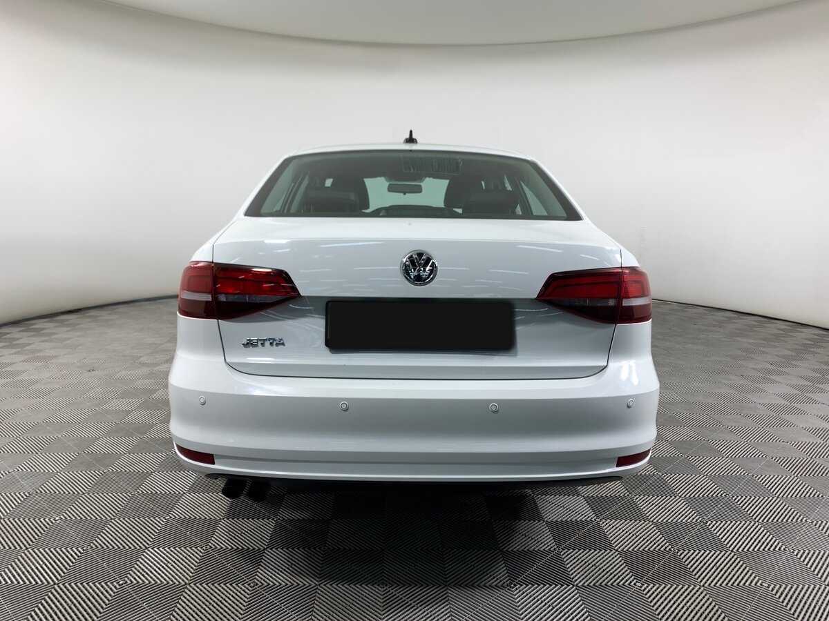 Купить Volkswagen Jetta с пробегом. Фото: #5