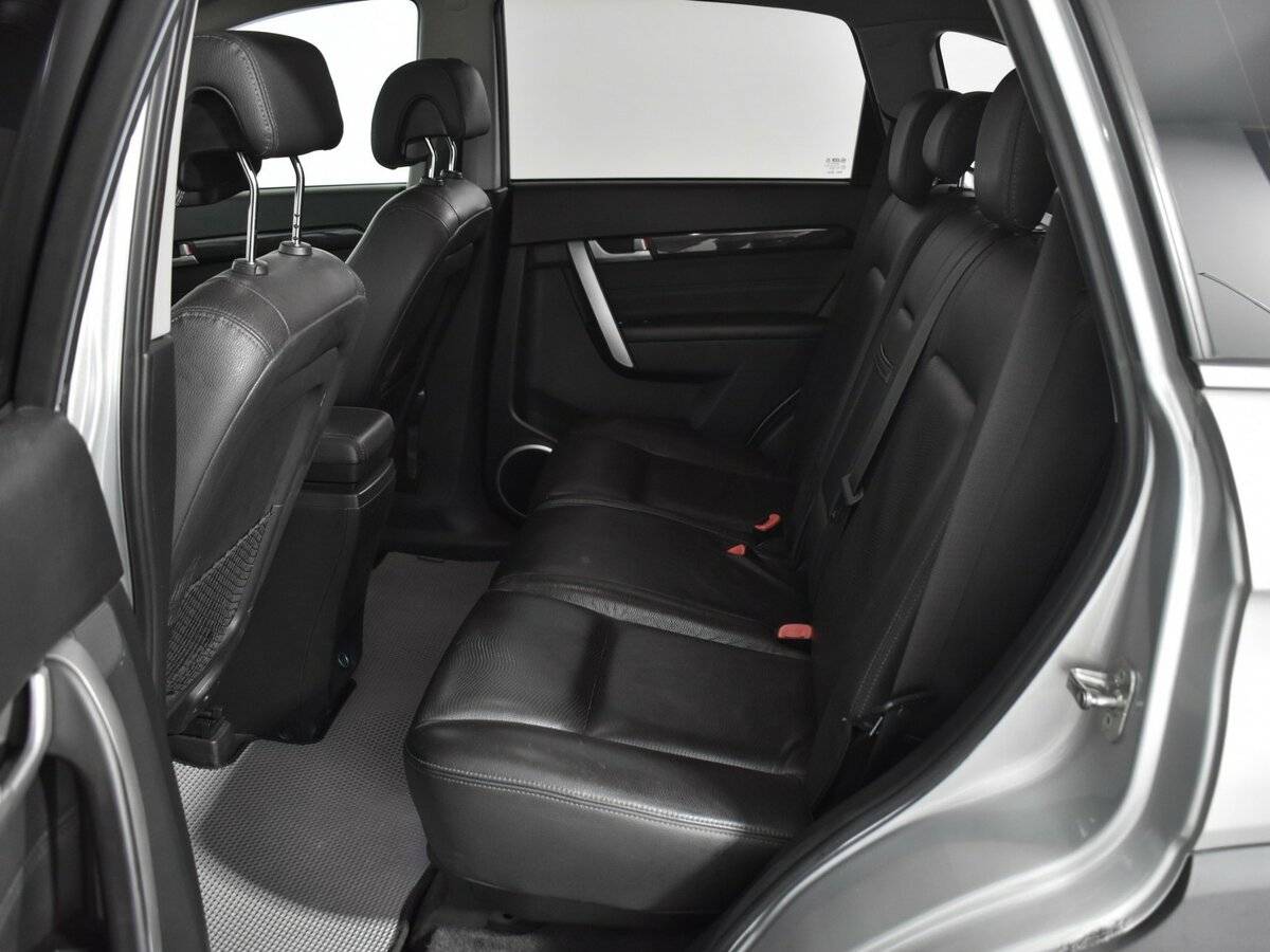 Купить Chevrolet Captiva с пробегом. Фото: #8