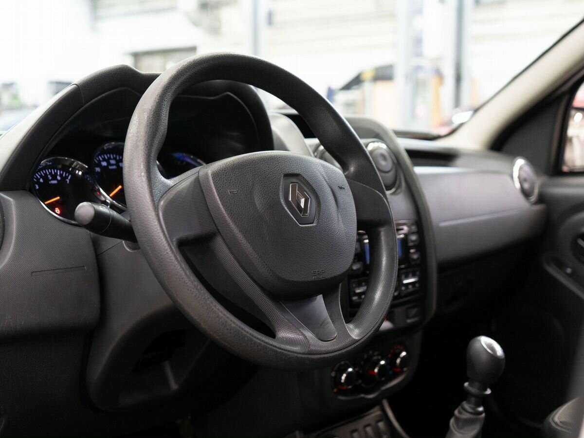 Купить Renault Duster с пробегом. Фото: #4