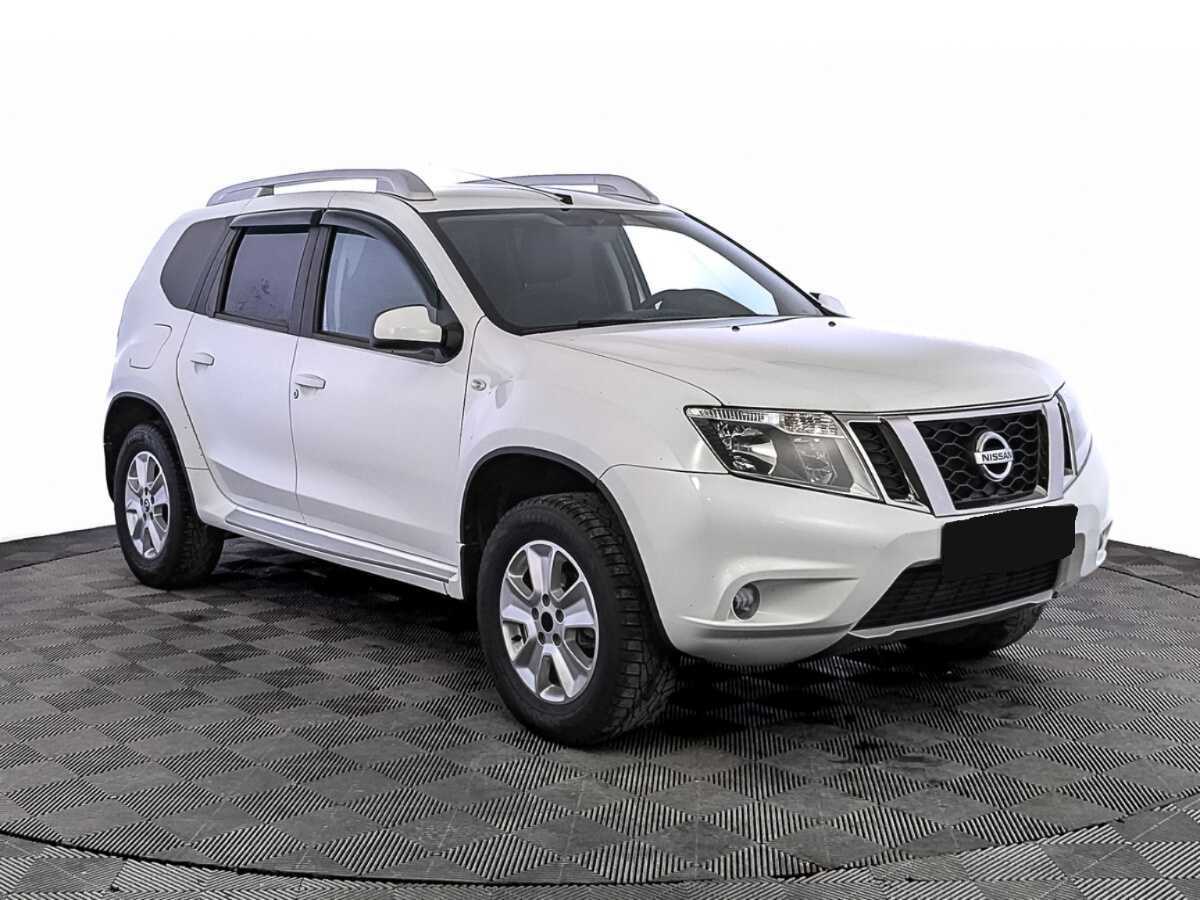 Купить Nissan Terrano с пробегом. Фото: #2