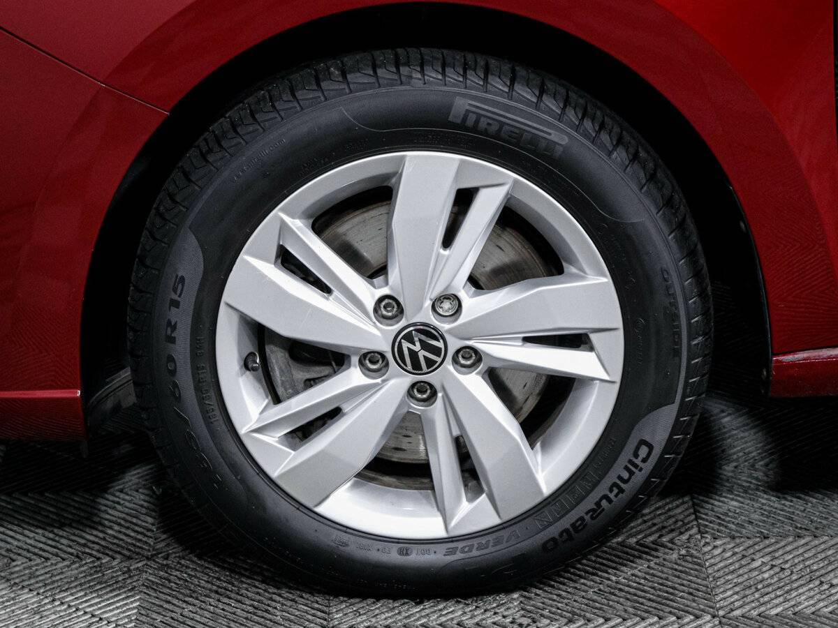 Купить Volkswagen Polo с пробегом. Фото: #13