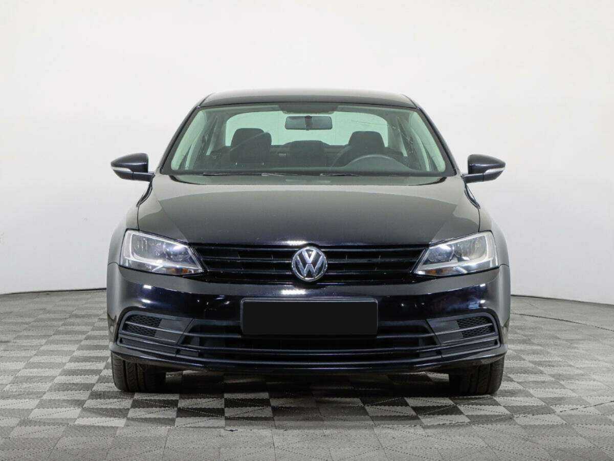 Купить Volkswagen Jetta с пробегом. Фото: #1