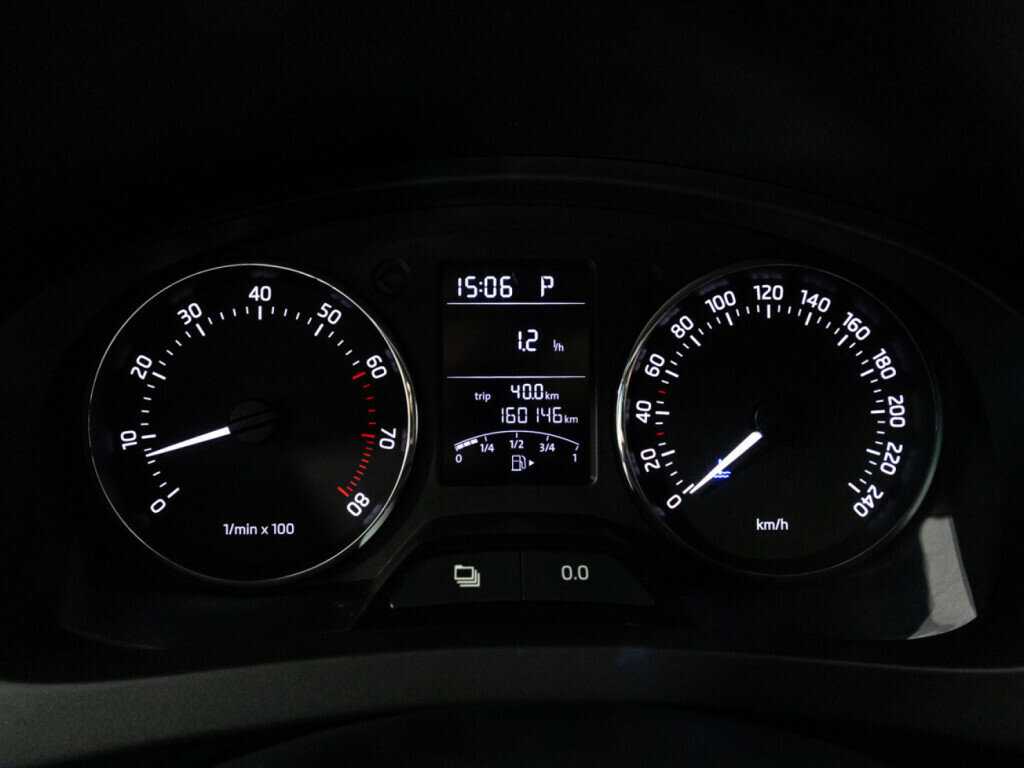 Купить Skoda Rapid с пробегом. Фото: #11