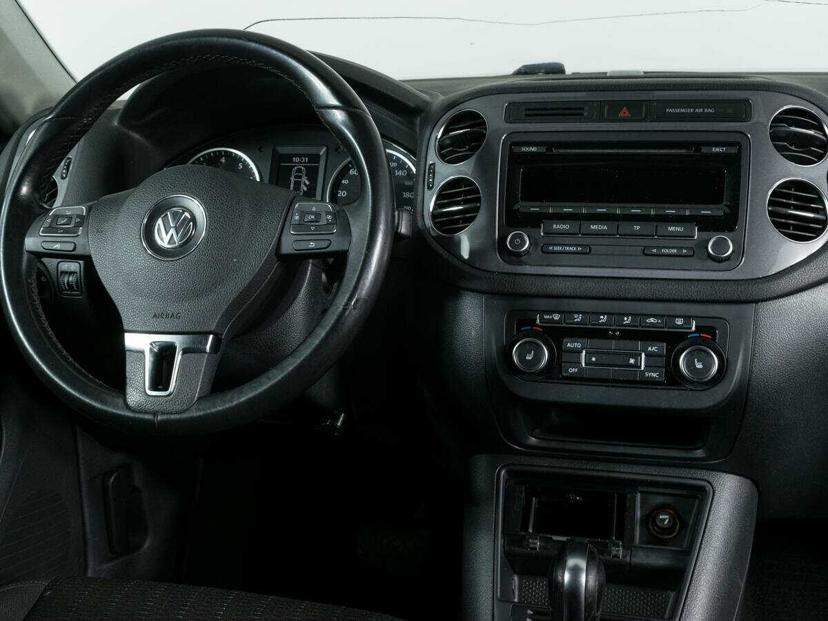 Купить Volkswagen Tiguan с пробегом. Фото: #7