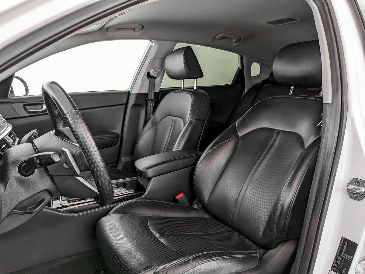 Купить Kia Optima с пробегом. Фото: #15