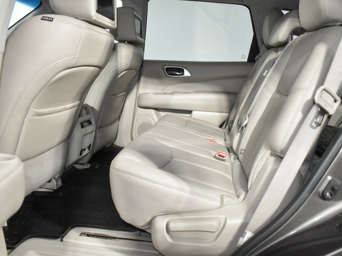 Купить Nissan Pathfinder с пробегом. Фото: #9