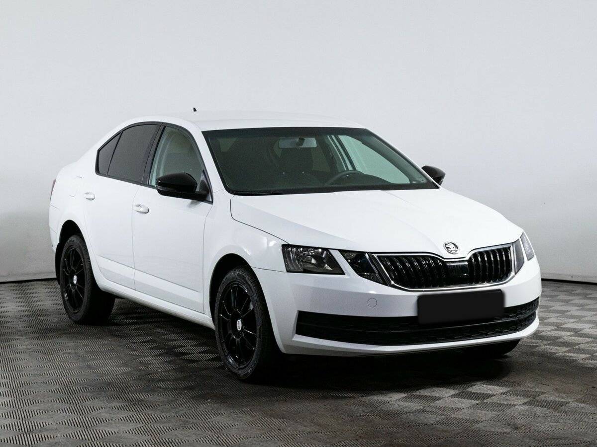 Купить Skoda Octavia с пробегом. Фото: #2