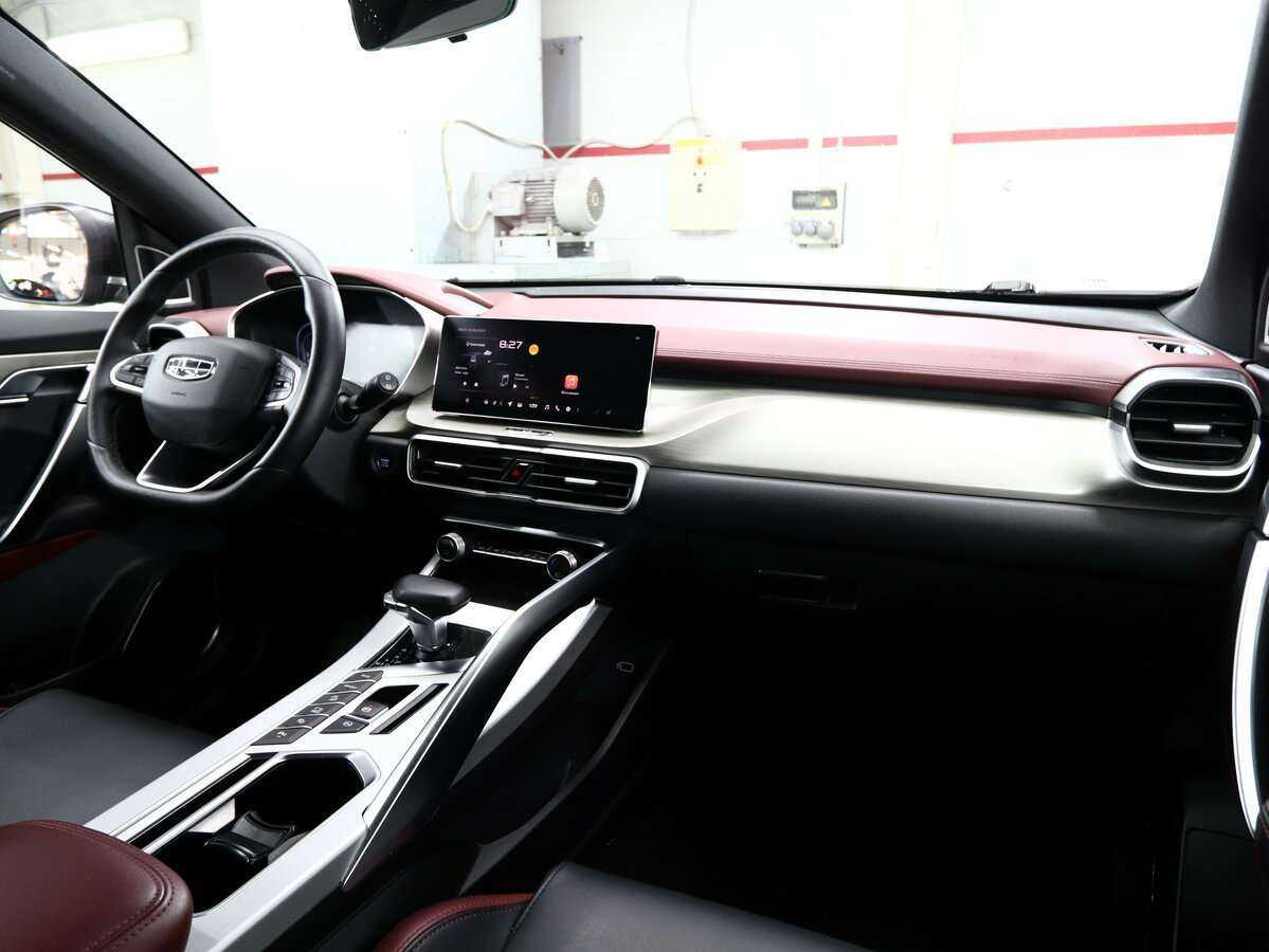 Купить Geely Coolray с пробегом. Фото: #10