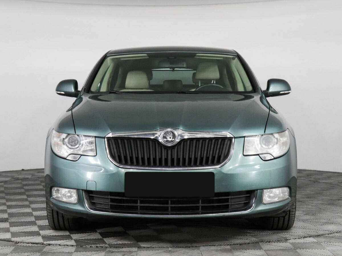 Купить Skoda Superb с пробегом. Фото: #1