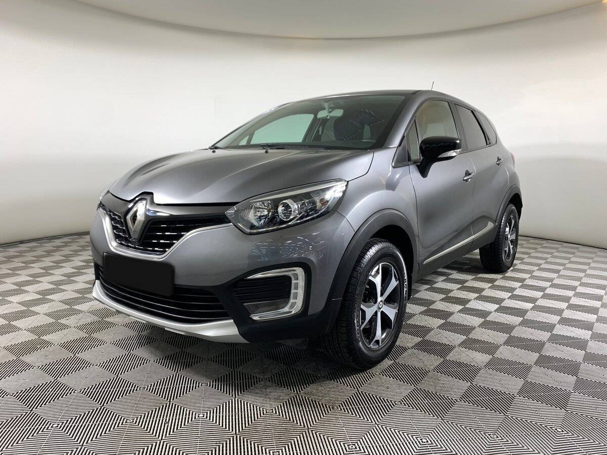Купить Renault Kaptur с пробегом. Посмотреть фото