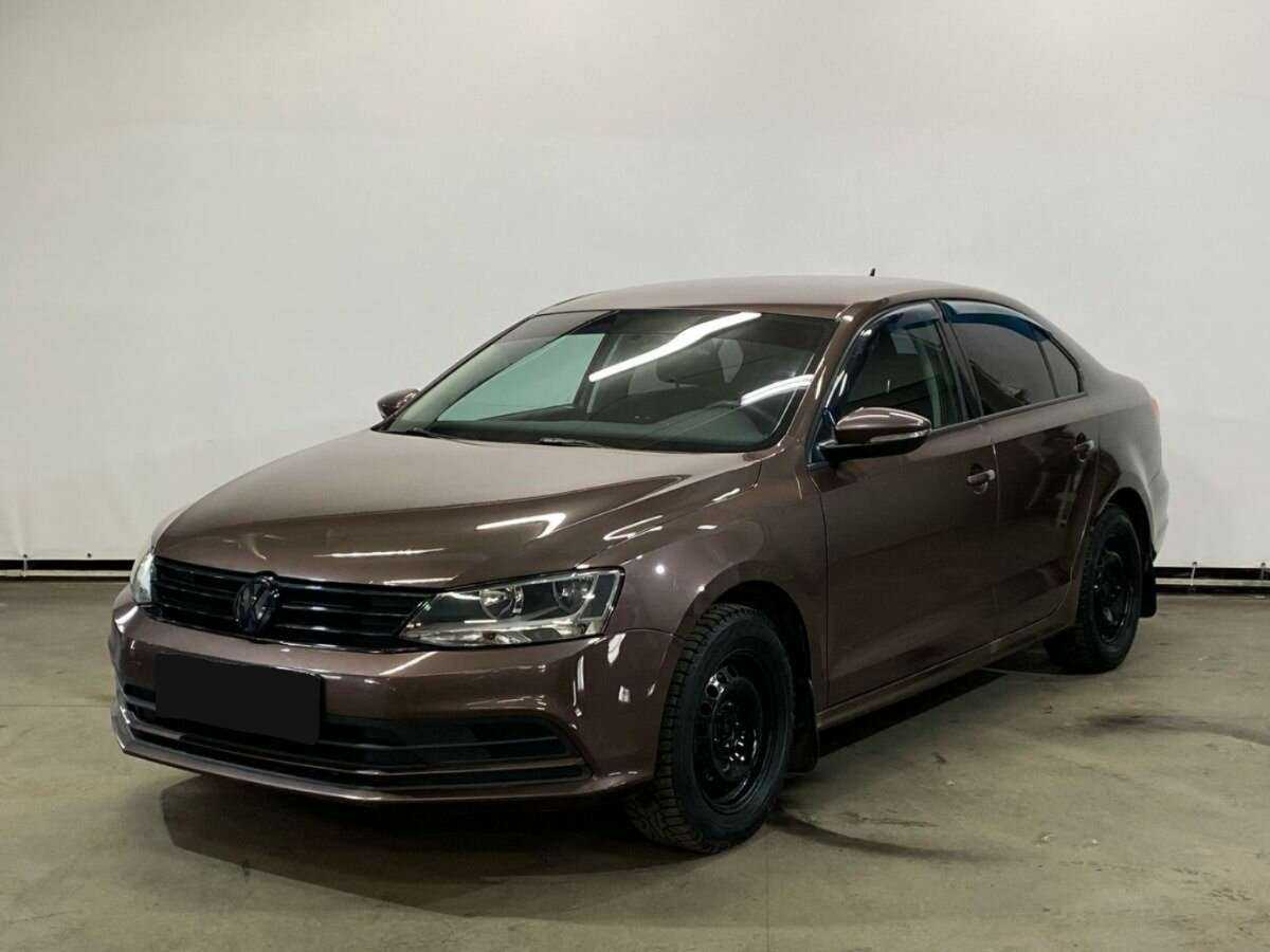 Купить Volkswagen Jetta с пробегом. Посмотреть фото