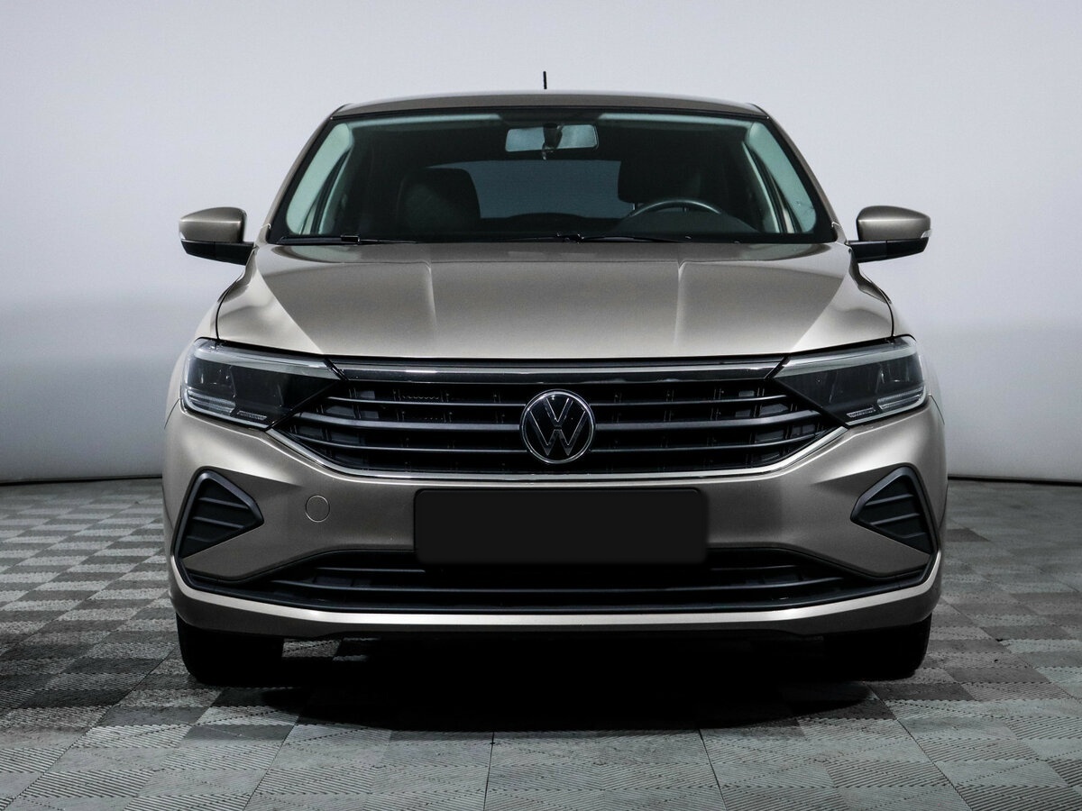 Купить Volkswagen Polo с пробегом. Фото: #1