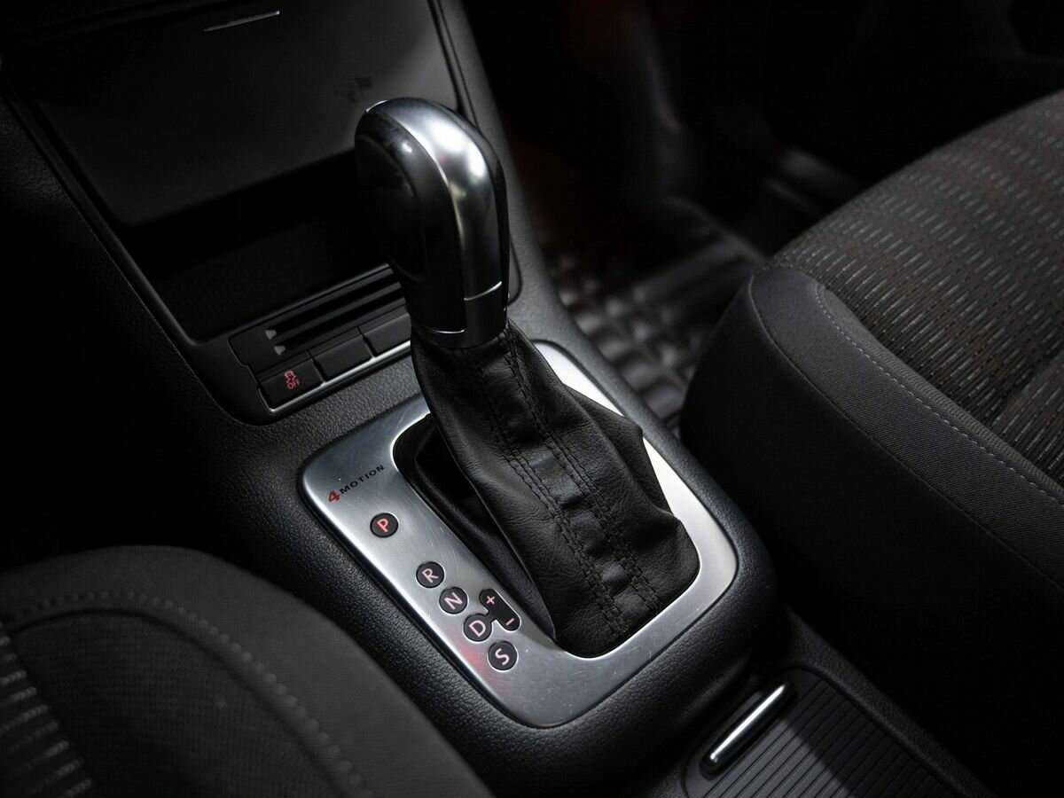 Купить Volkswagen Tiguan с пробегом. Фото: #19