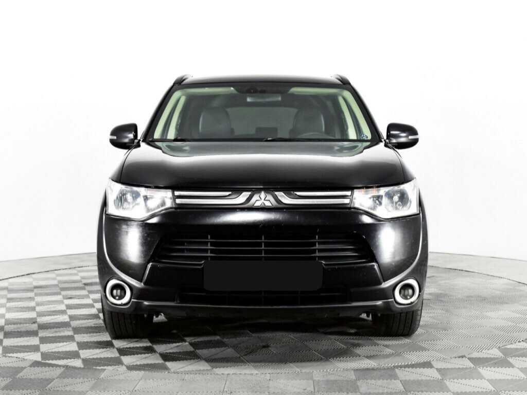 Купить Mitsubishi Outlander с пробегом. Фото: #1